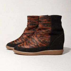 ISABEL MARANT Norwood Tiger Print Pony Wedge Boot